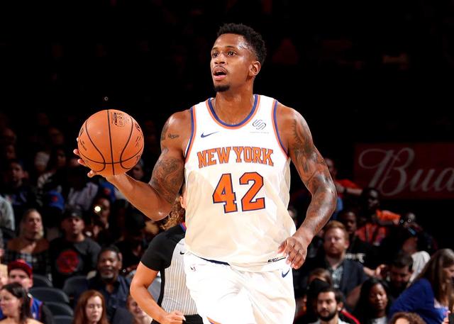 丰富的后卫 丰富的后卫