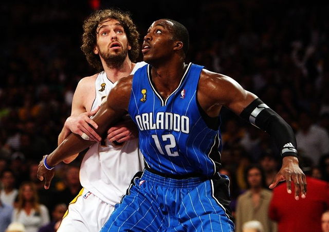 王晗在采访 王晗在采访