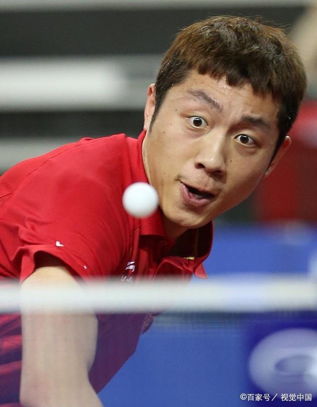 篮球赛场上 篮球赛场上