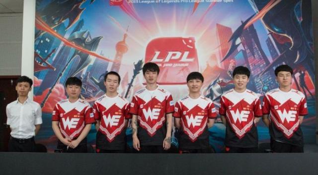 在国内球坛 在国内球坛