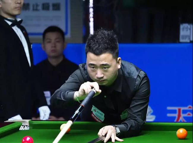 冬窗转会与 冬窗转会与